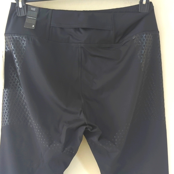 Torrid Compression Legging Performance Core Black 3X - Picture 9 of 16